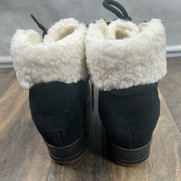 New Sorel Women's Evie Cozy Lace Wedge Boot, Size 9.5, Faux Sherpa Collar - Picture 7 of 14